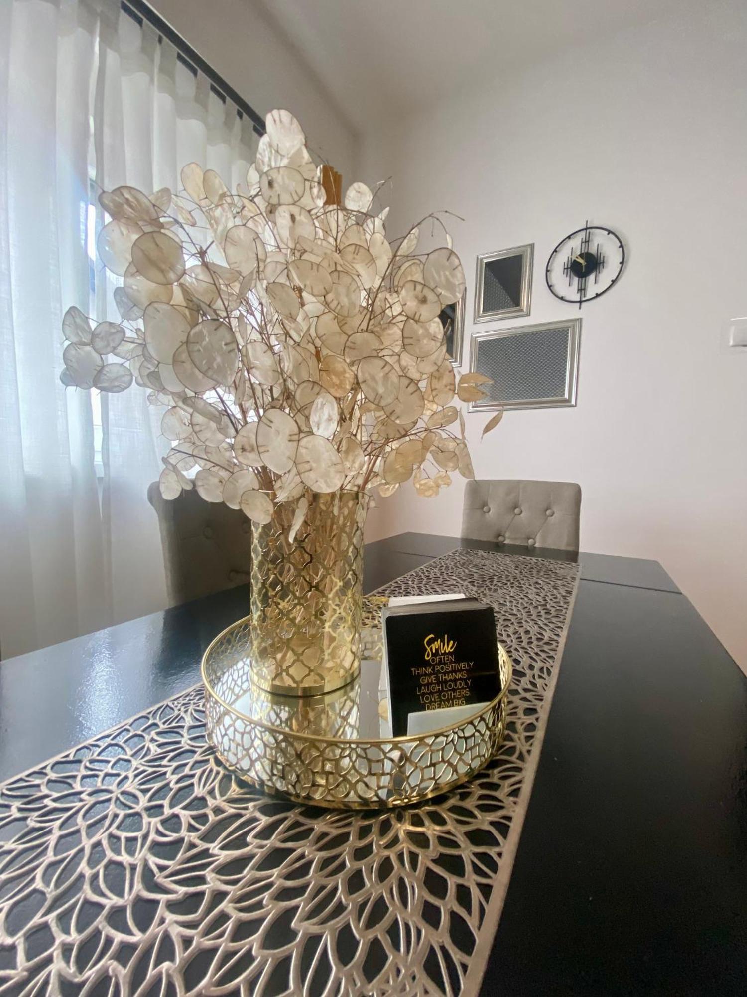 Apartman El Огулин Екстериор снимка